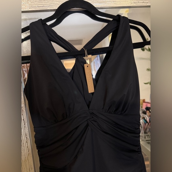 SHAPELLX Smart Sculpt Ruched Twist-Front Shaping Swimsuit - Picture 11 of 14